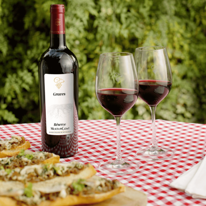 Rabbit rillettes on toast – Mouton Cadet