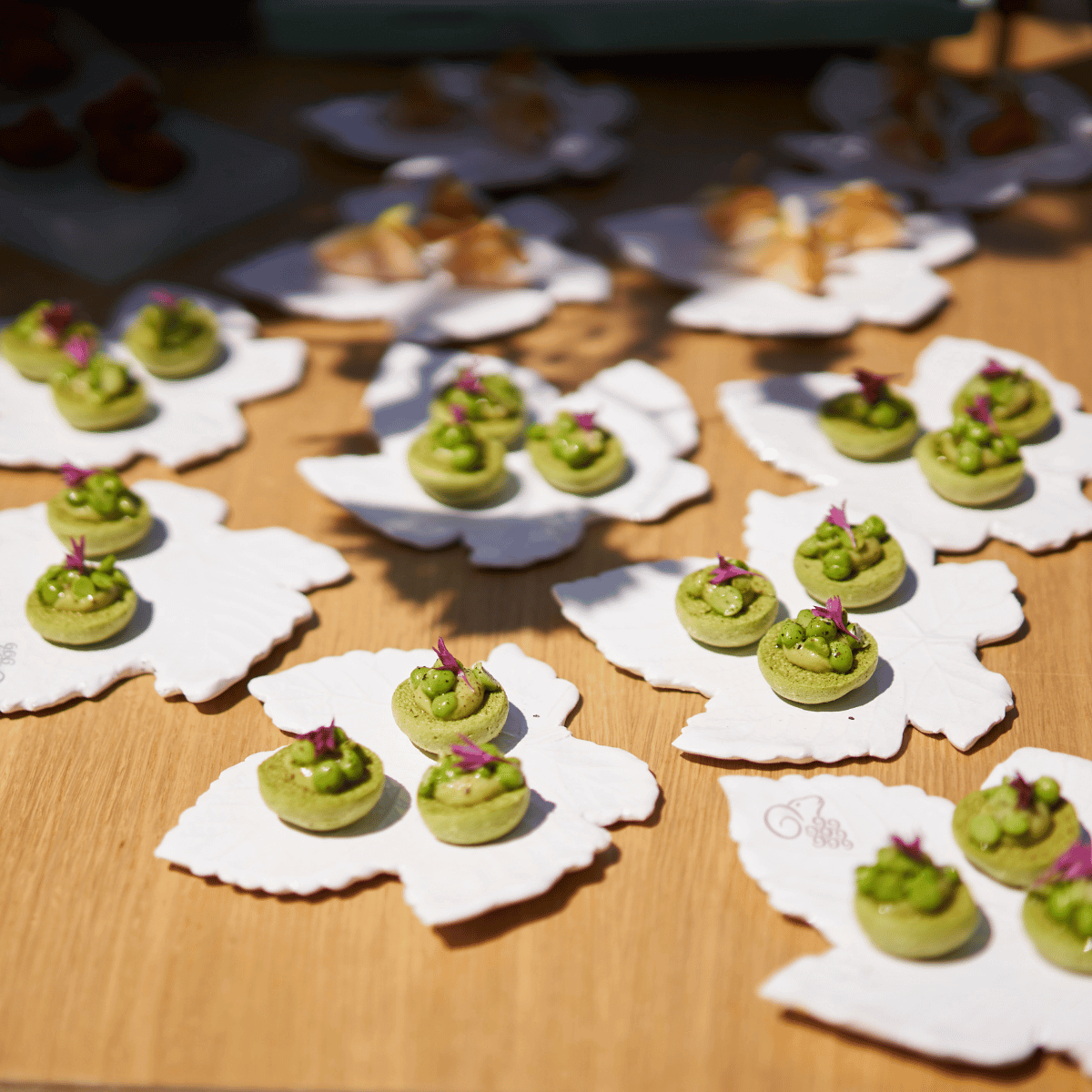 Acidulated fresh pea tarts